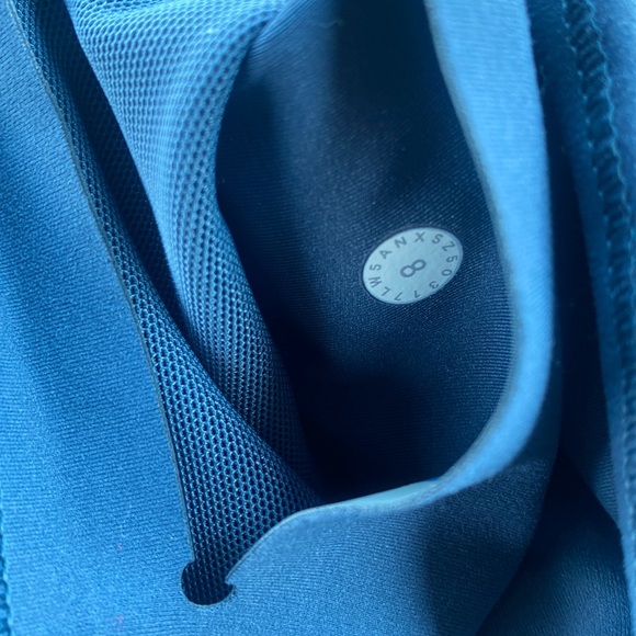 Lululemon 🍋 In Movement Tight - Picture 12 of 17